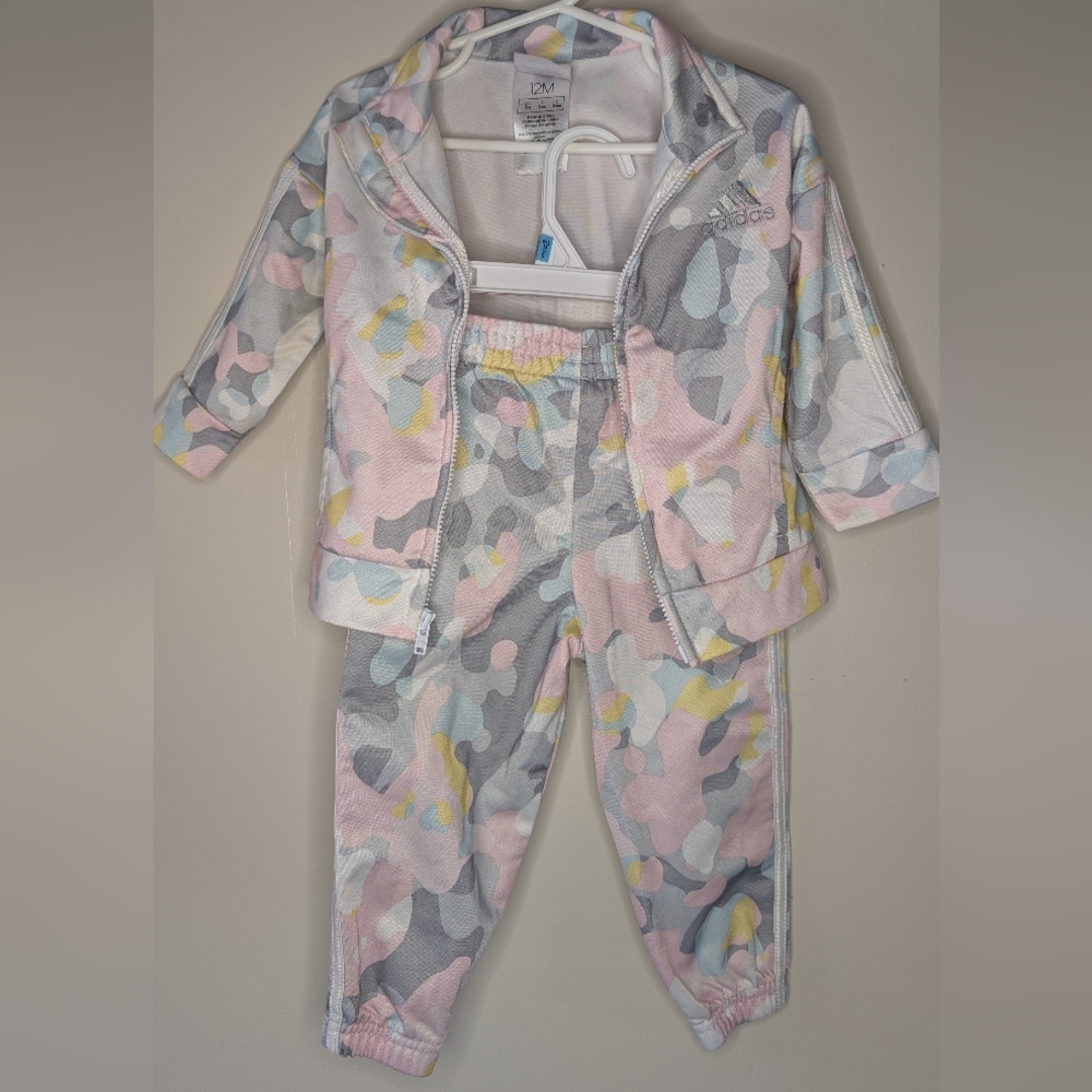 Adidas Jogger Athletic Leasure Set